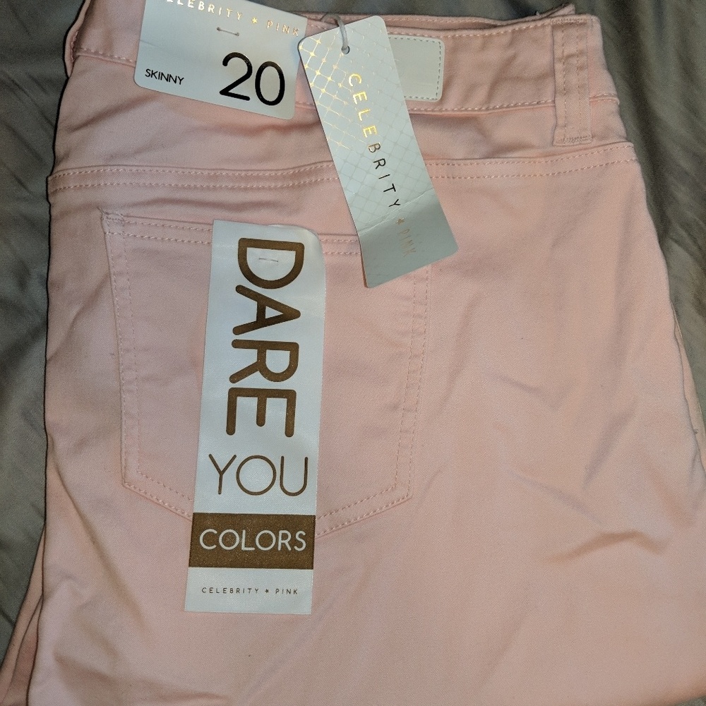 Skinny pants.